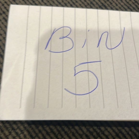 Island Company 100% linen shorts size 30. - Picture 8 of 8